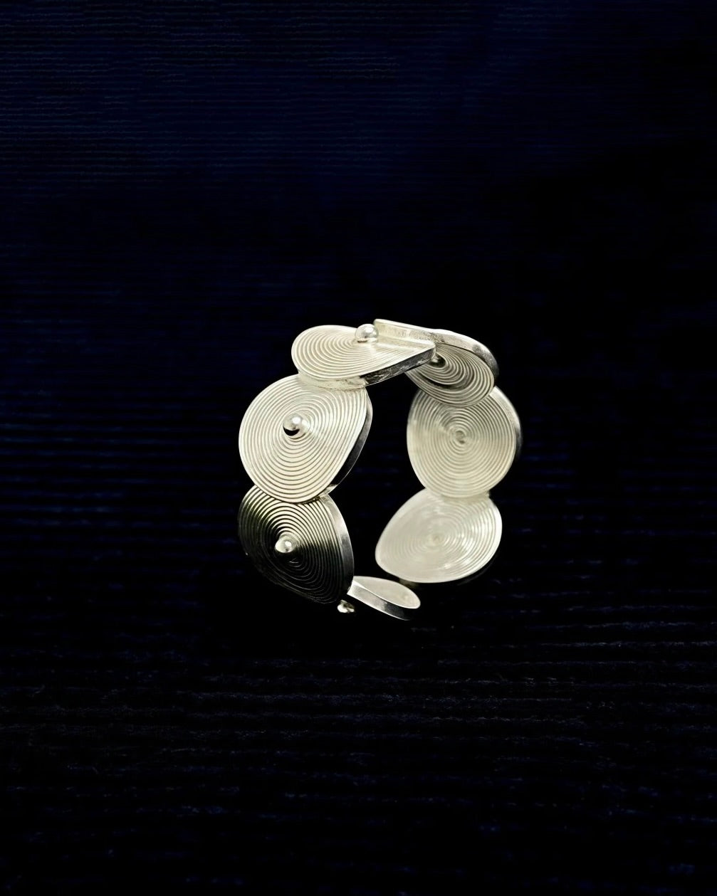 Miao Water Pattern Silver Ring – Handcrafted Tribal Heritage Jewelry