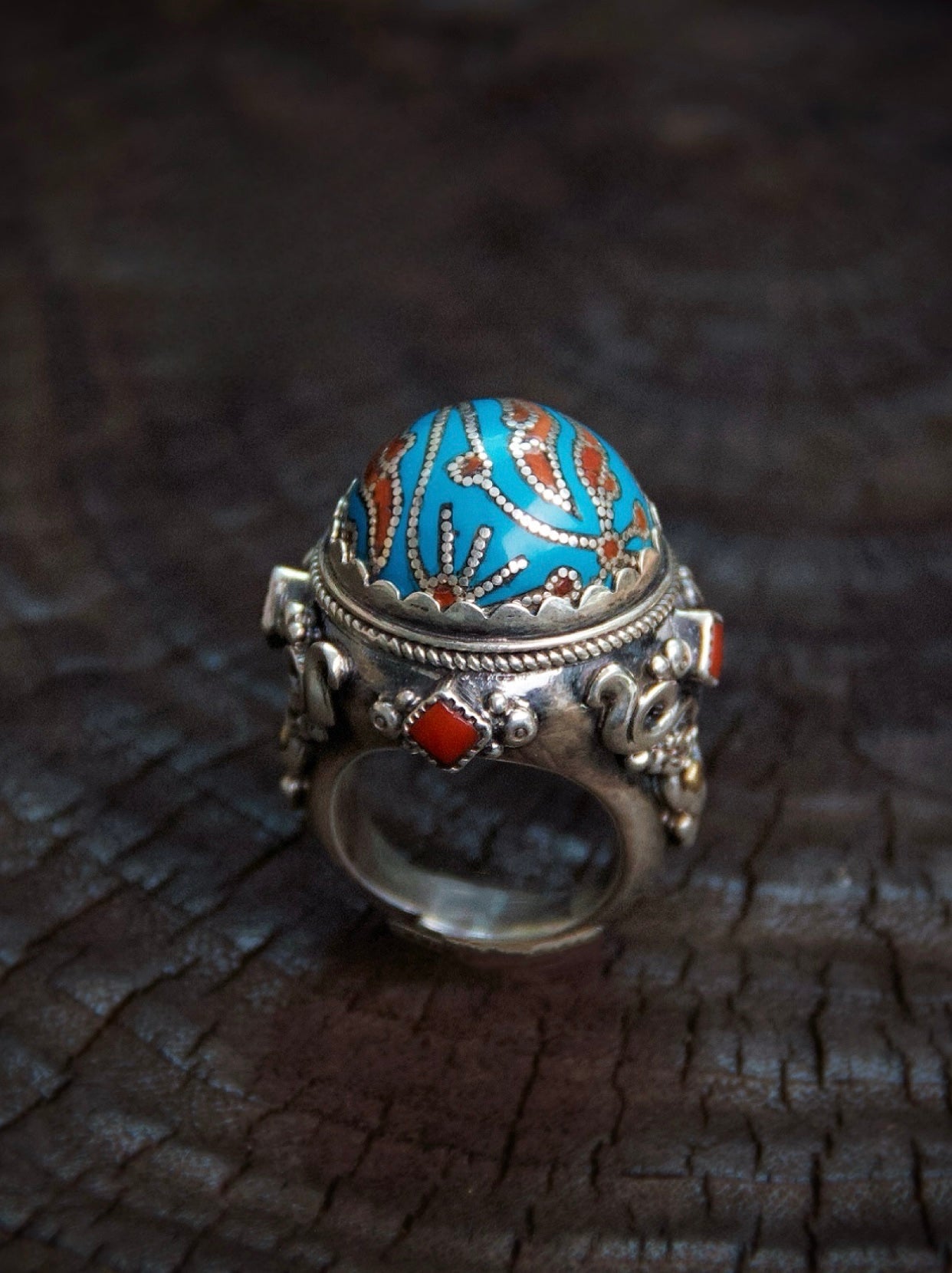 Handcrafted Patch Blue Turquoise Ring – Natural Gemstone Jewelry with Healing Properties