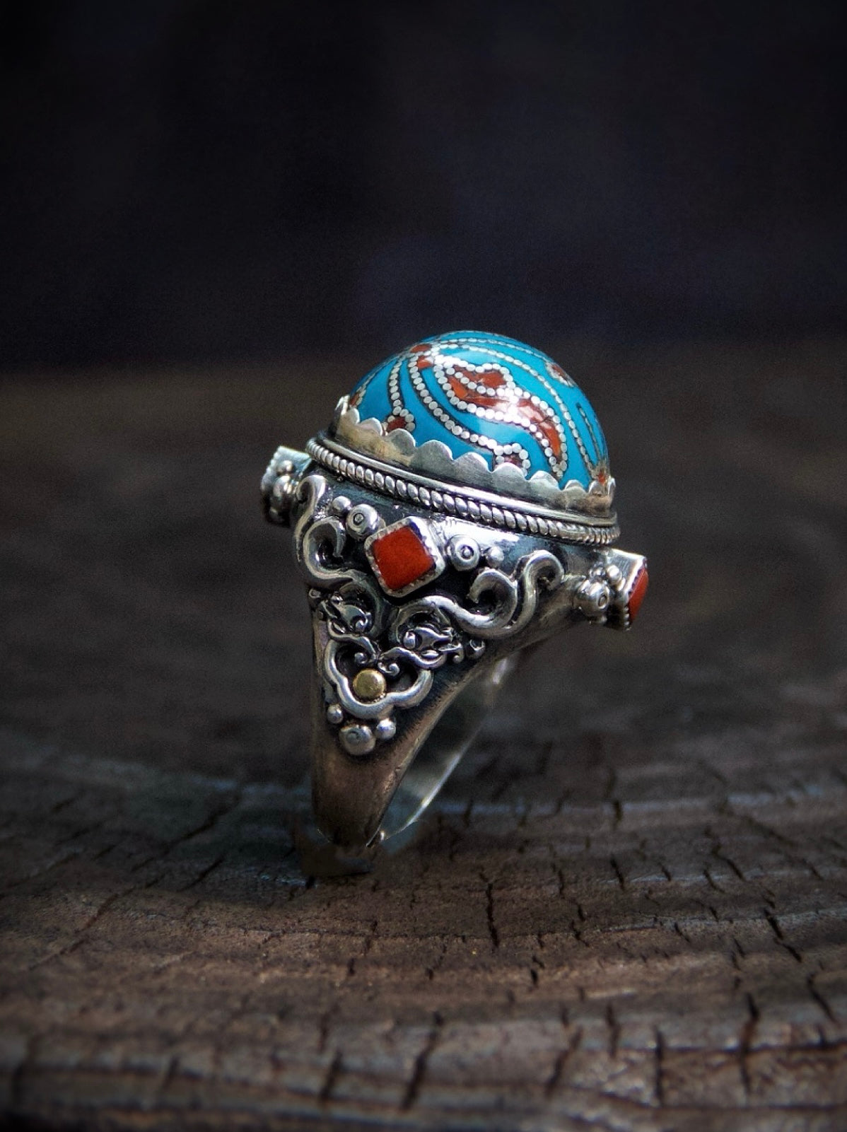 Handcrafted Patch Blue Turquoise Ring – Natural Gemstone Jewelry with Healing Properties