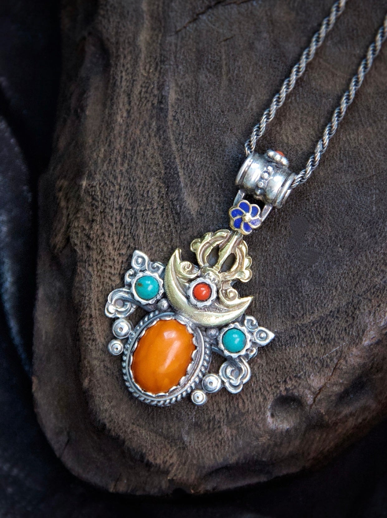 Old Beeswax Amber Pendant