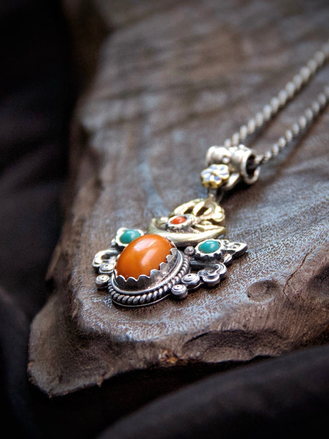 Old Beeswax Amber Pendant