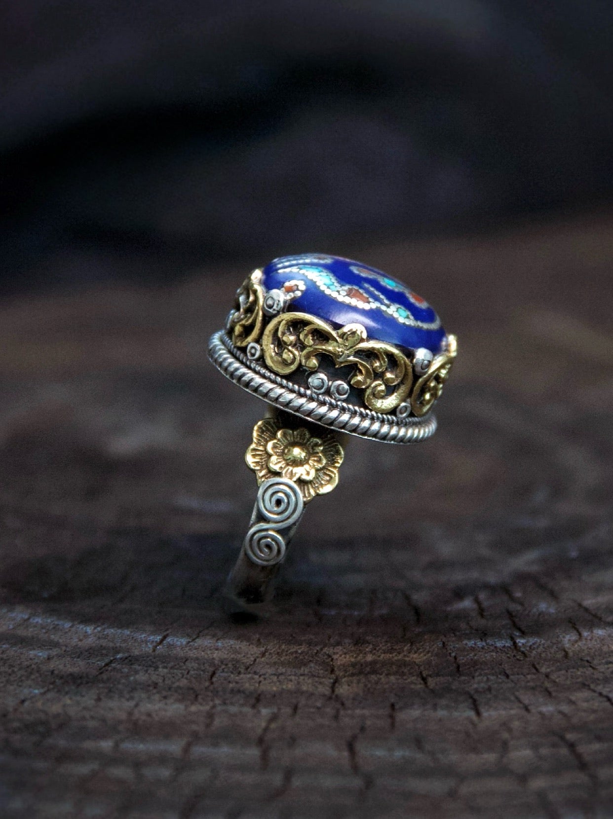 Genuine Lapis Lazuli Ring – Healing Gemstone Jewelry with Tibetan Craftsmanship