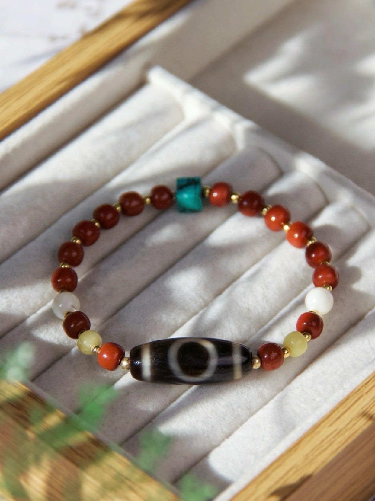 Natural Southern Red Agate Healing Bracelet – Protective & Energizing Gemstone Jewelry
