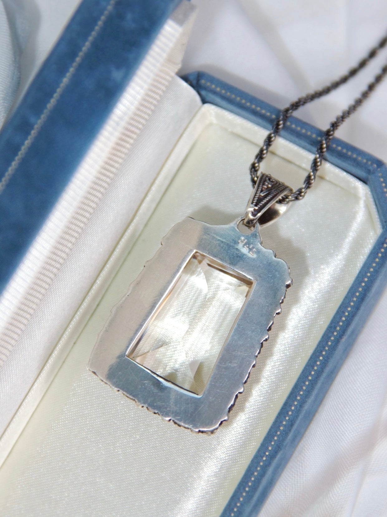 Handcrafted Clear Quartz Crystal Necklace – Natural Gemstone Jewelry with Healing Properties