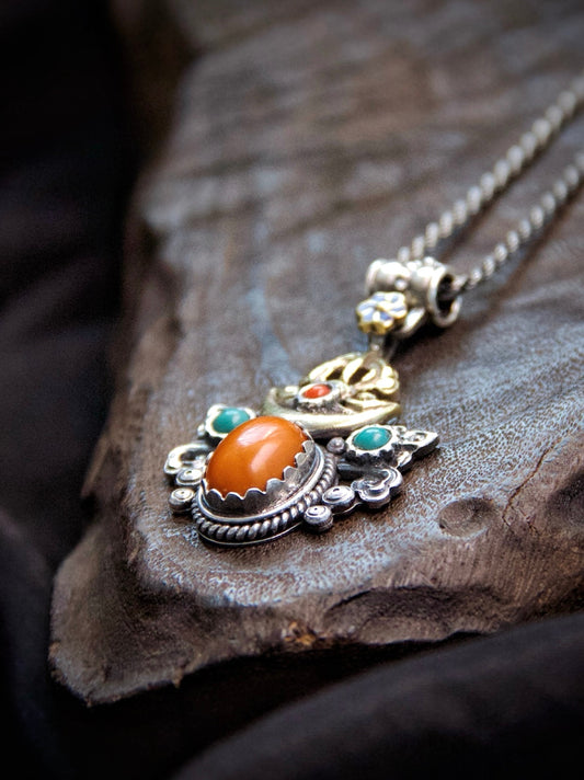 Old Beeswax Amber Pendant